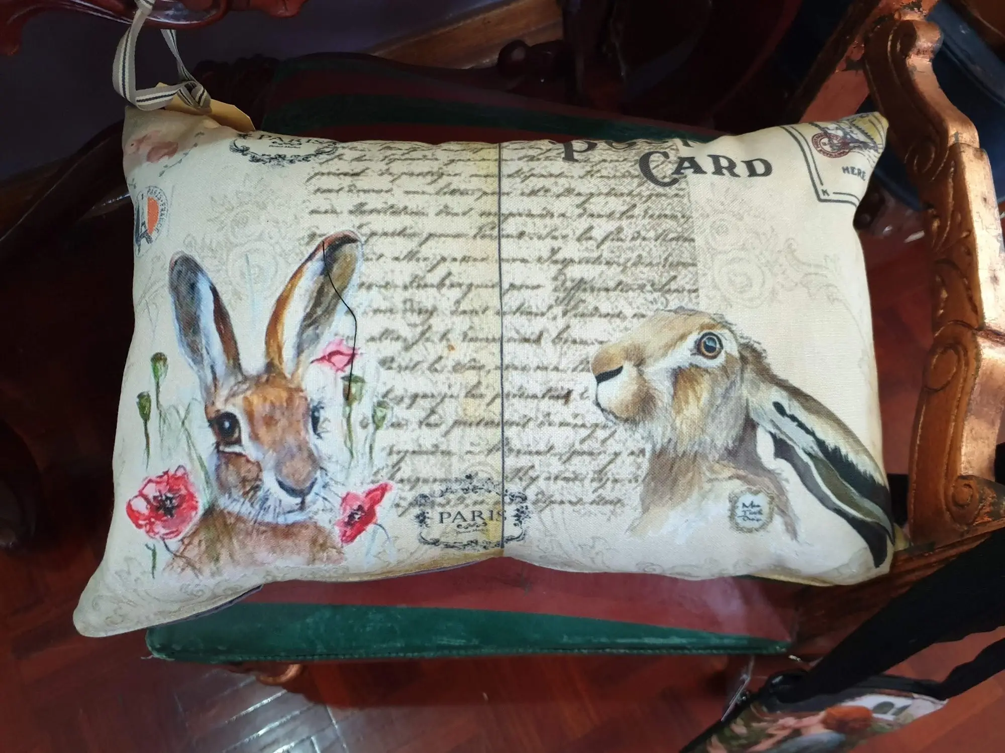 Hare cushions
